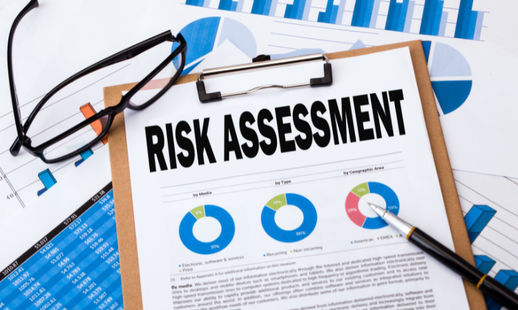 the_impact_of_technology_on_risk_assessment_and_insurance_in_accounting